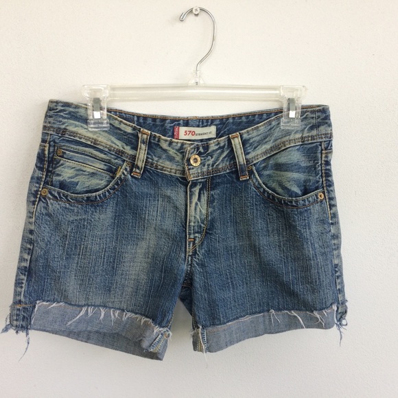 levis 570 straight fit